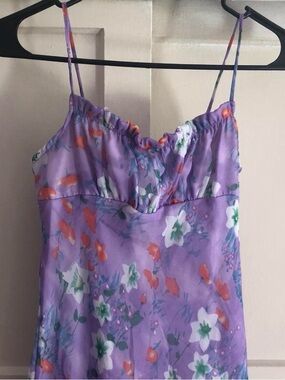 Vintage 90s Style Lavender Floral Slip Dress with Spaghetti Straps
